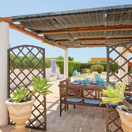 Villa Charlota